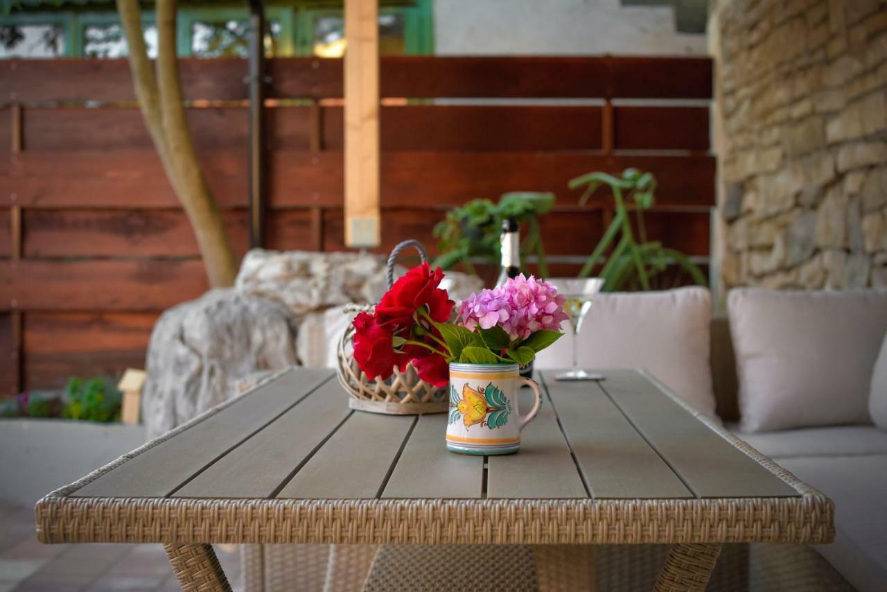 Vintage Garden Apartment Pula